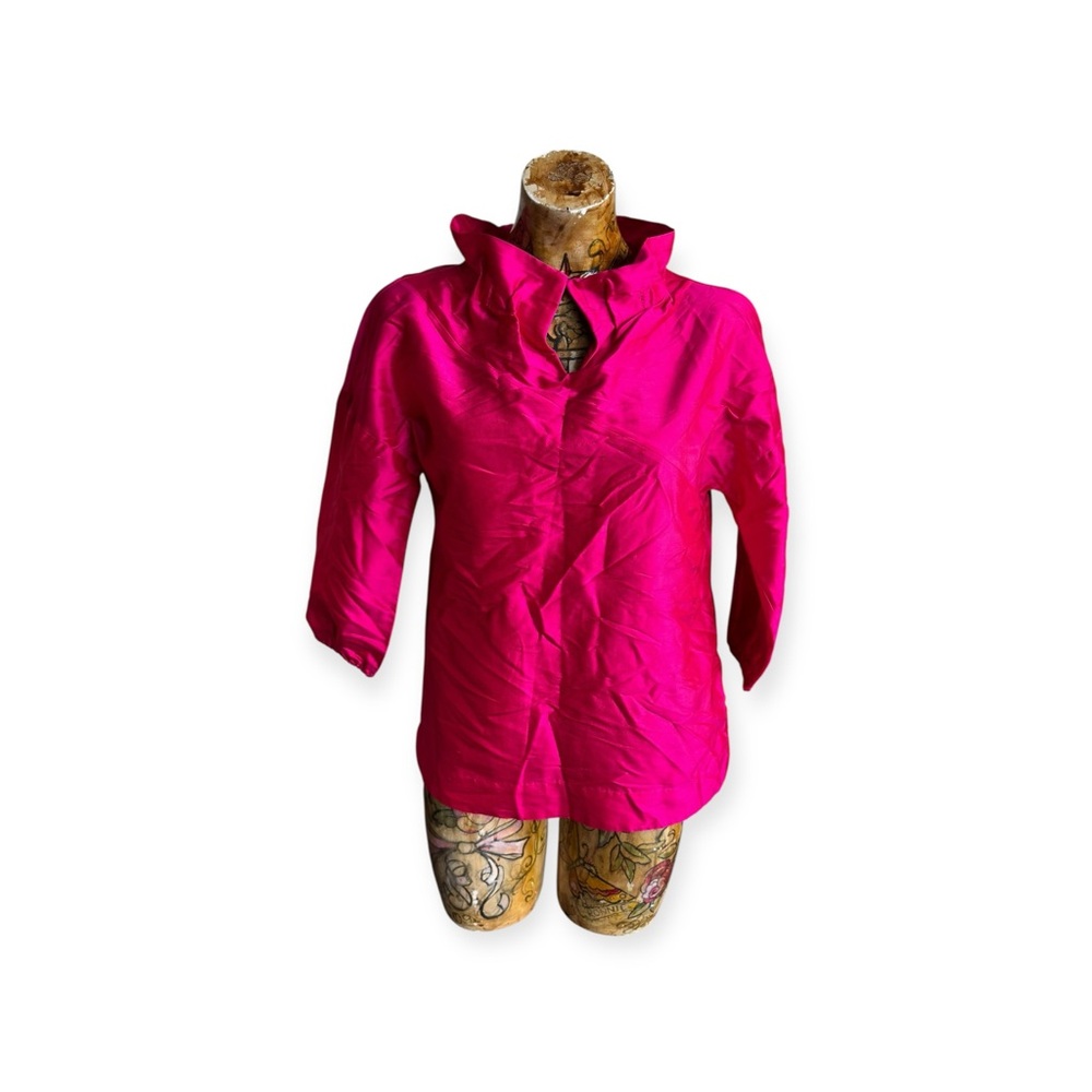 SARA CAMPBELL vibrant fuchsia pink top new Small silk